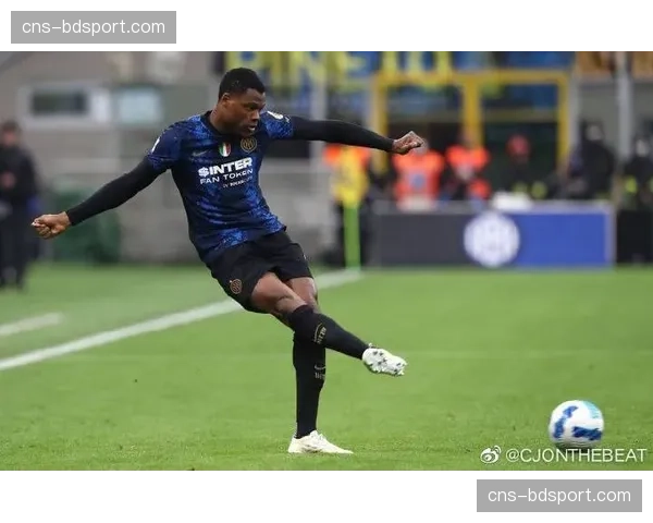 莱斯特城新训练基地主体结构封顶,预计2027年启用 莱斯特城新训练基地主体结构封顶,预计2027年启用